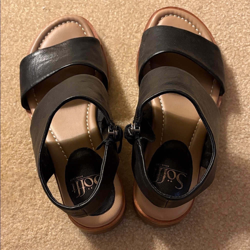 Sofft Black Women's Sandals